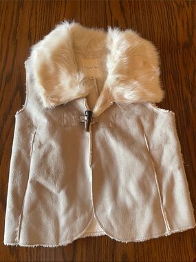 Copper Key Cream Faux Fur Collar Vest